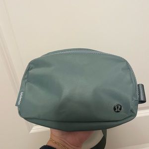 Lululemon tidewater teal everywhere belt bag